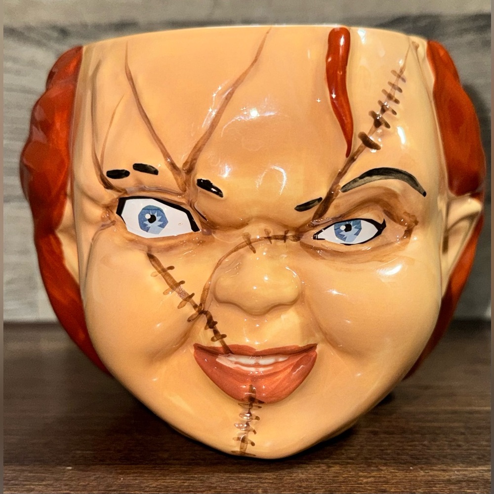 Cute 🥰 Horror Halloween Silver Buffalo Inspired by Chucky 24oz Ceramic Mug